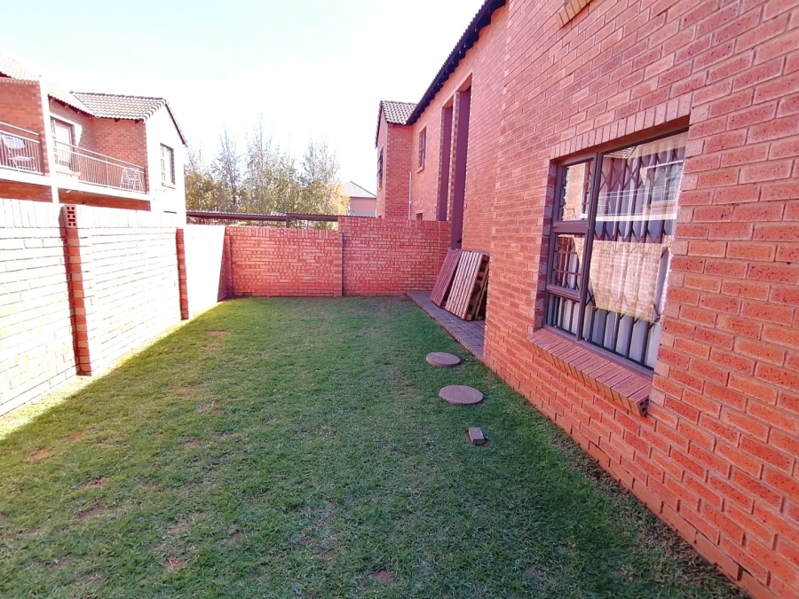 2 Bedroom Property for Sale in Vredenhof Sh Free State